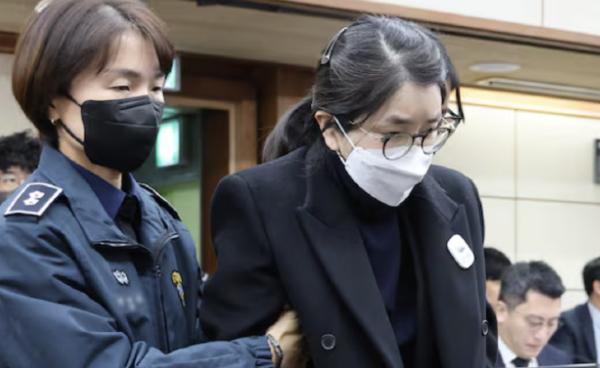 金建希被要求判刑15年称十分委屈 检方多项指控引关注