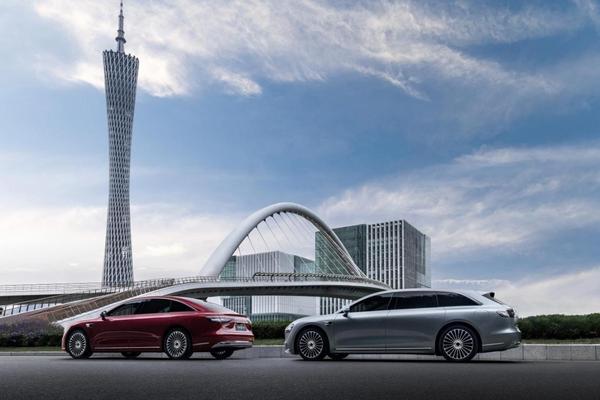 鴻蒙智行享界12月交付目標過萬 品牌勢能爆發(fā)里程碑