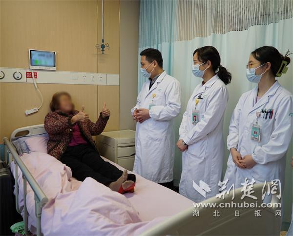 武汉市妇幼保健院为婆婆重建体内“吊床” 有效根治盆腔器官脱垂
