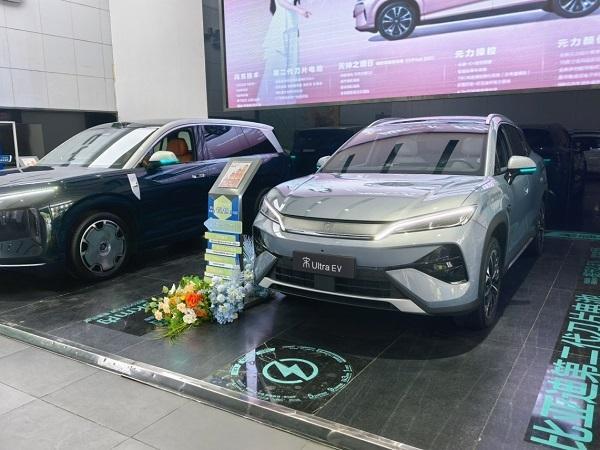 新能源车市为何降价涨价并存 成本与盈利再平衡