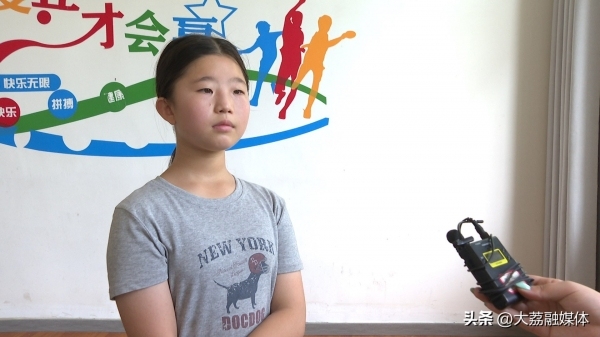 村干部暑假组织孩子们运动学习 让乡村儿童暑假生活更快乐！