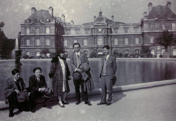 新加坡艺术家80年前记录日军暴行 《杂碎画集》警示后世