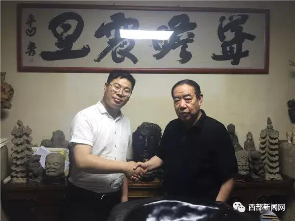 被港中大打假男子还有多个假头衔 虚假头衔泛滥引发关注