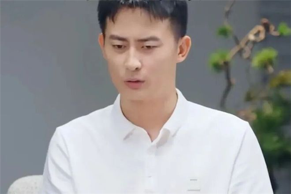 峰学蔚来武亮回应被质疑“转移财产”