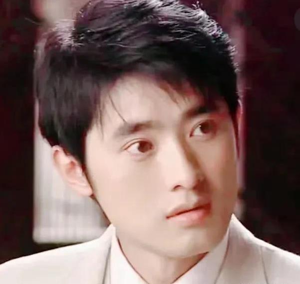 民国剧贵公子有多帅？陈坤霍建华演活了，哪个是你心动男神？