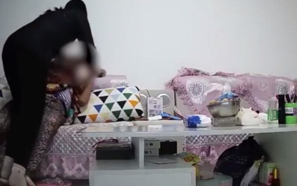 佳木斯女公职人员殴打年过七旬母亲 中纪委网站发声