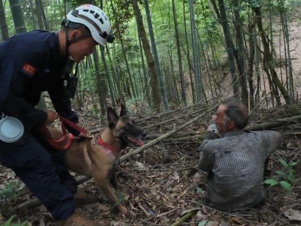福建老人深山走失十天后成功獲救 生命奇跡再現(xiàn)