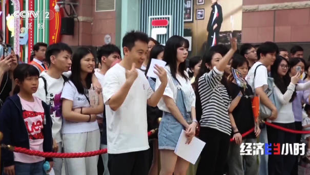 我国体验经济市场规模超18万亿元 商场里建景区一年卖了近70亿元