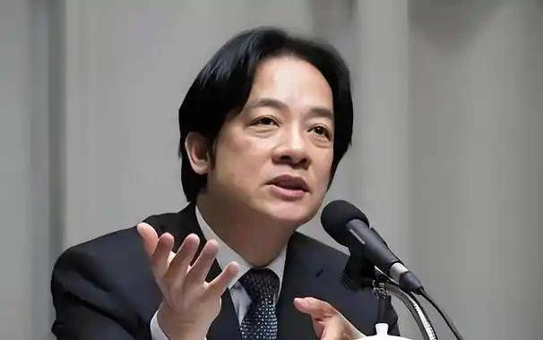 东部战区突破12海里“领海”，台当局敢开火吗？ 解放军实战军演震慑台海