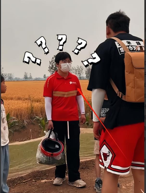 養(yǎng)活3弟妹的女生稱如今生活被打擾 堅(jiān)強(qiáng)女孩感動(dòng)眾人