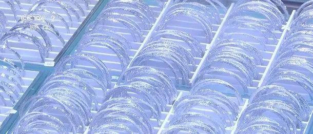 铂金价格暴涨供不应求