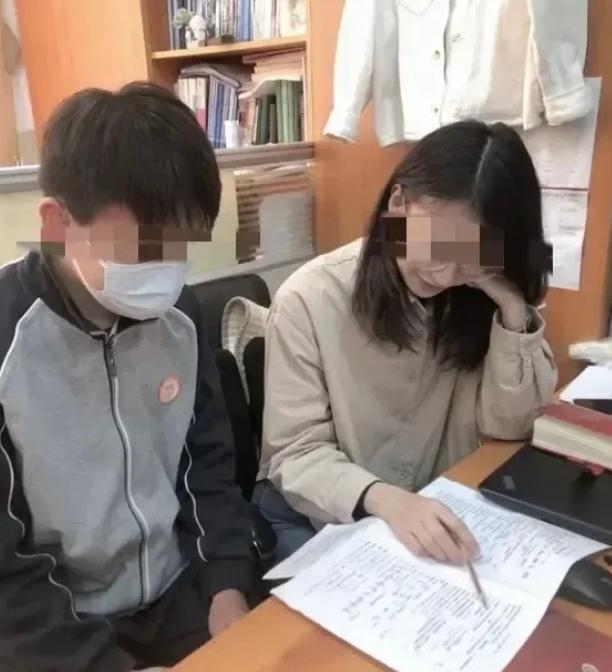 师生恋是禁忌_新闻频道_中华网