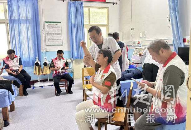 退役军人志愿者走进天佑医院，共筑健康互助家园