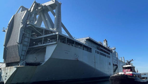 赚钱！ “后勤是美军最薄弱的环节，枪响之前中国就赢了。”