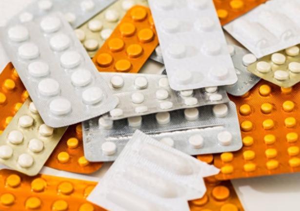阿莫西林是消炎药？医生提醒：真正的消炎药只有这2种，别用错了