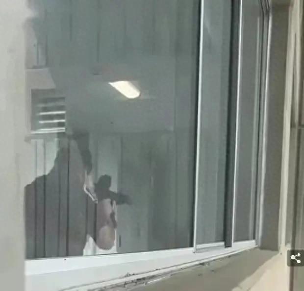 枪杀导师留学生首次出庭：被指控一级谋杀不得保释 法官不起诉其死刑