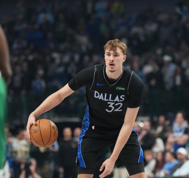 凯尔特人110-100力克独行侠 团队篮球胜个人英雄主义