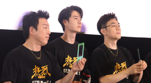 刘敏涛评价王一博：很纯真，眼睛里永远有星星