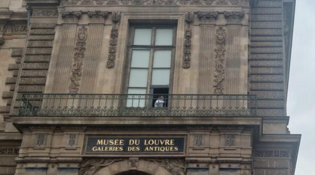 法国近两月多个博物馆被盗抢 卢浮宫珠宝大劫案震惊巴黎