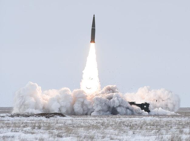 白俄官员回应乌方质疑 称“如必要可使用核武器”