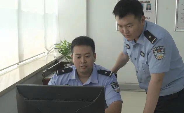 男子冒充飞行员加100多名女性聊天 骗子中的“海王”