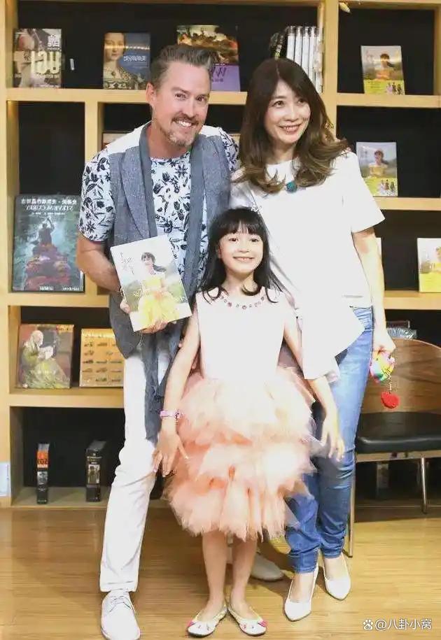 前牙东说念主称夏克立辞别假讯息躲闪出轨 东说念主设坍塌引热议