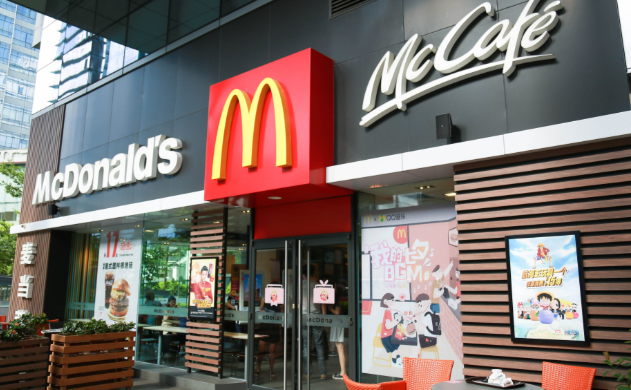 麦当劳2026年Q2营收不及预期，开店计划延迟