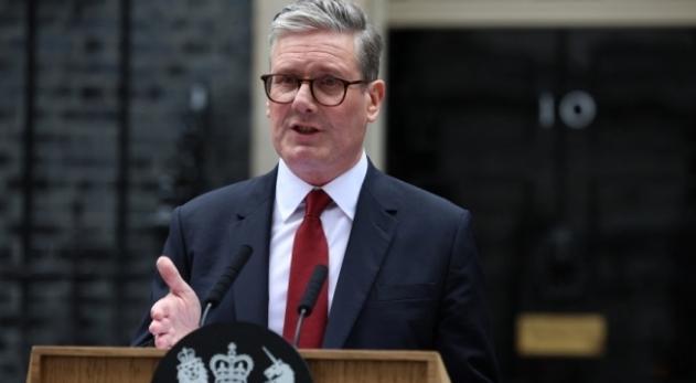 刚结束访华后直奔日本,高市已设下晚宴,中方只回了6个字 大国博弈微妙