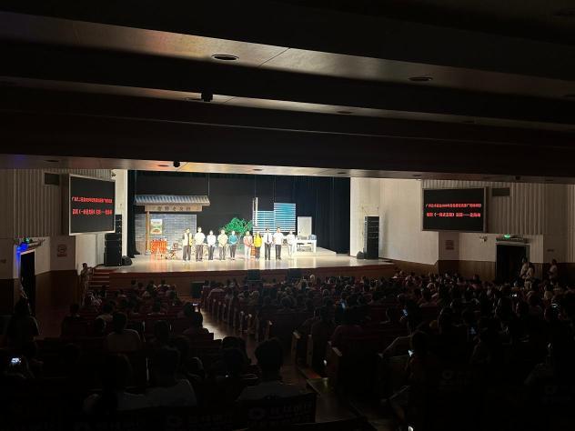 广西艺术基金2026年度资助项目——话剧《一碗老友粉》圆满完成巡演
