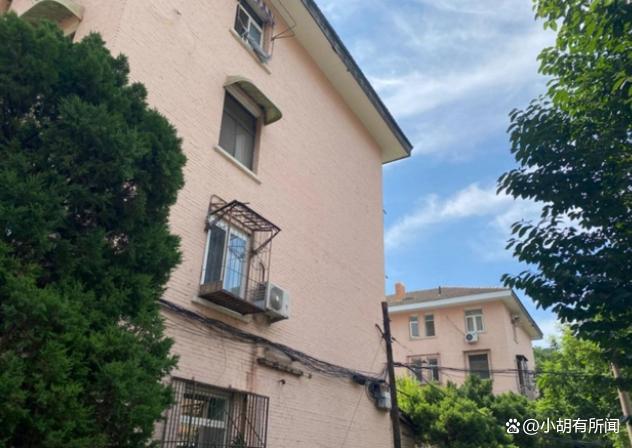 北京一房主被中介要求降价200万 房主感觉自己已经被房子挂牌的中介放弃了