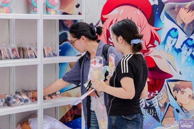 微博奇遇记重塑双向奔赴 成为今夏星粉互动天花板