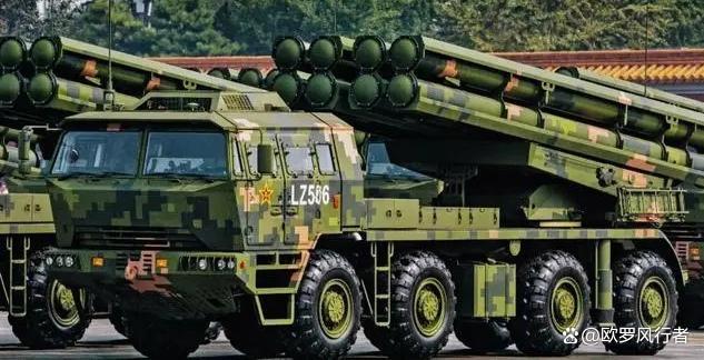 解放军远火对海射击精准命中小木板 展现卓越精度与威力