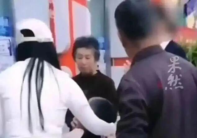 救命钱取不出，身后债追着要！银行拿死制度卡活人是最大的恶