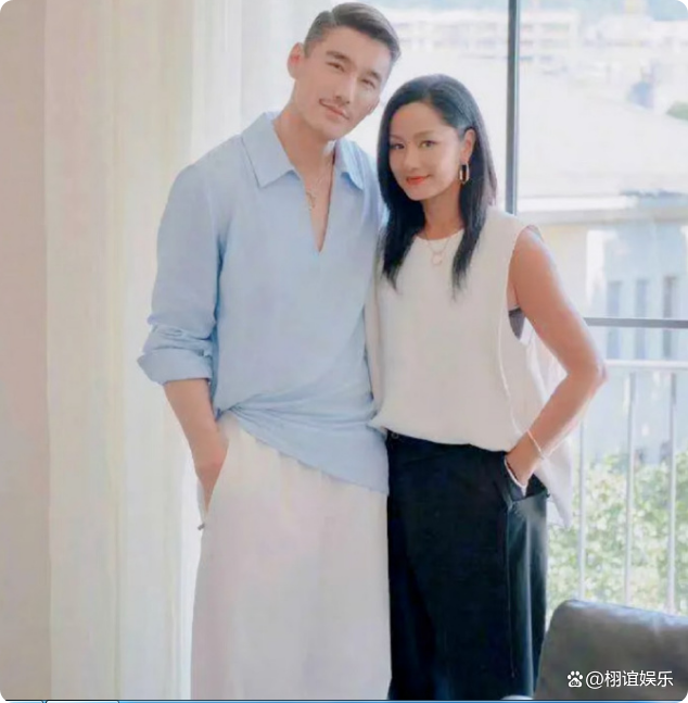 瞿颖被称打工人嘴替 反内卷宣言引发共鸣