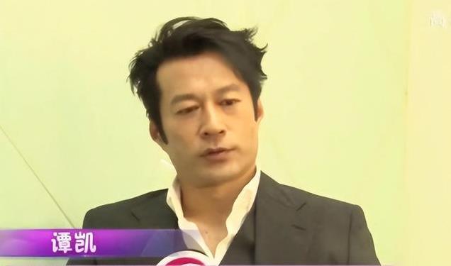 谭凯：因演技太好被误认为是日本人，51岁仍未婚，和老母相依为命
