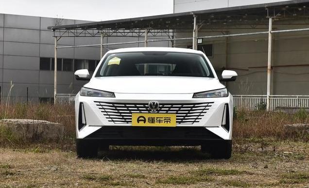 全系搭载1.5T 7DCT的第三代逸动已正式上市