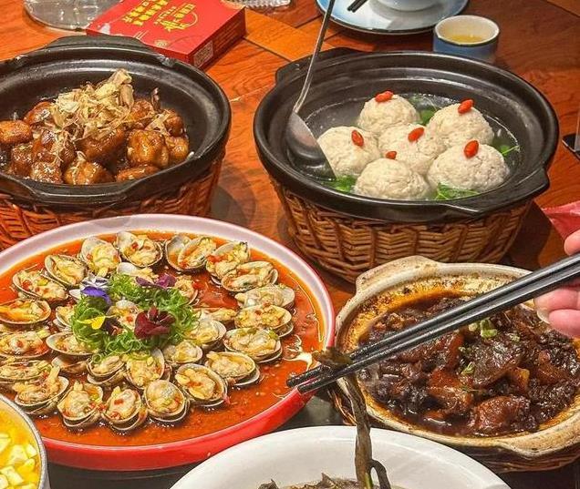 淮扬菜的起源与辉煌：淮安扬州两地美食文化传承，历史与创新交织