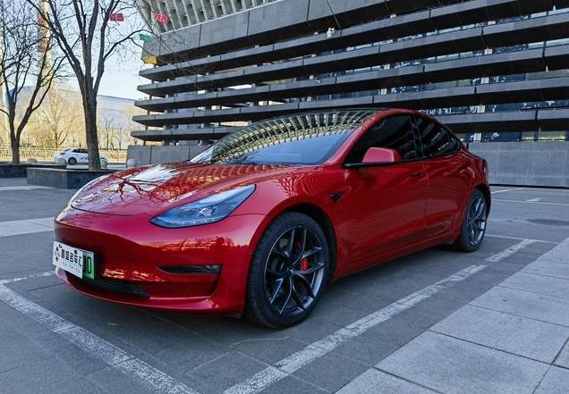 不到20万入手特斯拉Model 3，3.3秒破百，准新车性价比超高！