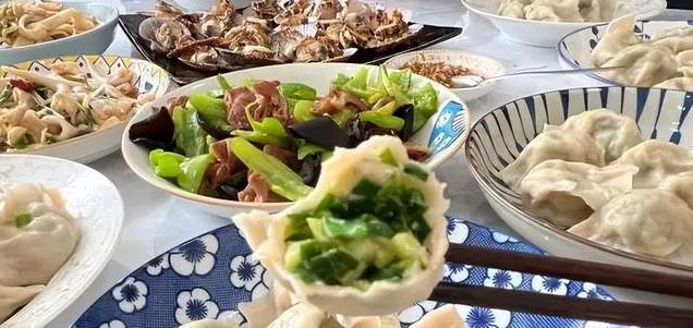 韭菜放冰箱会烂？教你两招，保存10天依然鲜嫩，轻松不浪费！