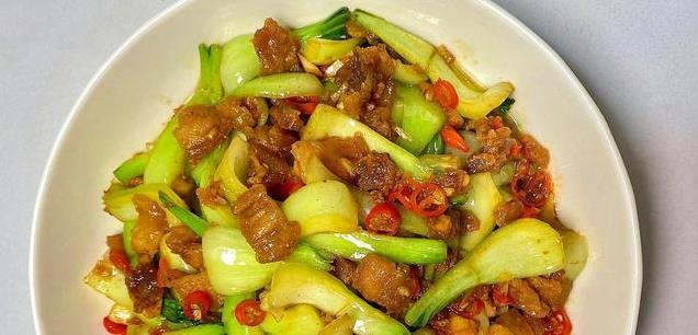 晚饭别再愁做啥了，这三道菜简单又美味，营养满分全家都爱吃