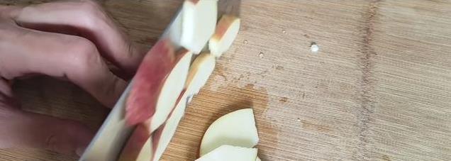 苹果加大蒜蒸一蒸，竟能缓解感冒？老一辈的“神奇”土方法