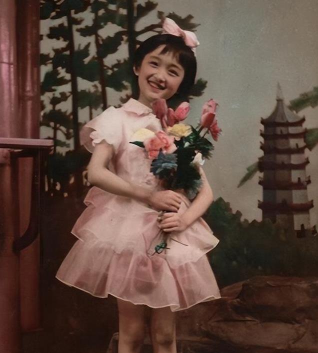 从甜歌皇后到被误解的“黑幕女星”，杨钰莹为何能逆袭？