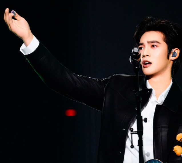 于适带病出席活动，对接回应于适身体情况 