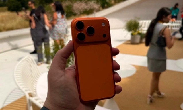 iPhone18系列外观出炉 正面巨变背