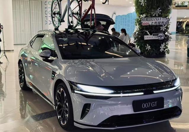 20万猎装车横空出世，超跑级加速碾压SUV，它能火遍全网？