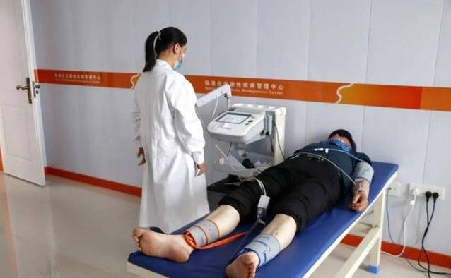 糖尿病患者手术麻醉有多难?神经损伤风险高,医生咋应对?
