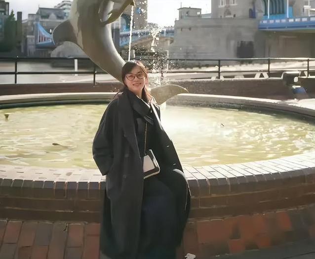 孙俪缺席研讨会陪女儿夺冠，伦敦旧地重游，她的人生赢家秘诀？