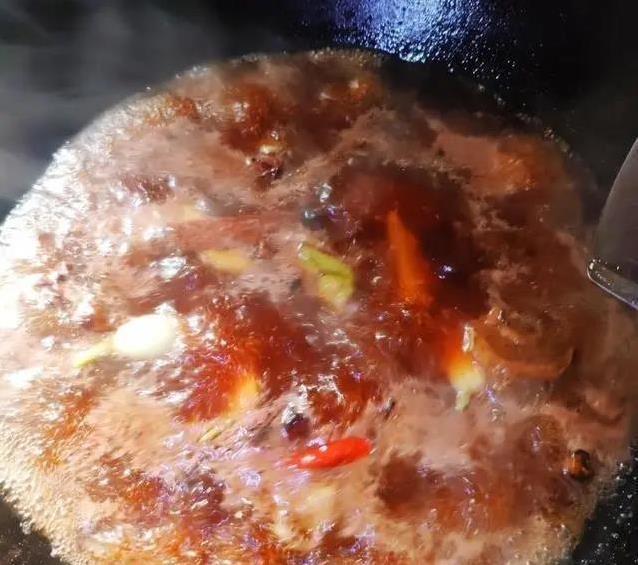 熟食店猪头肉贵又不香，自己在家做，25分钟出锅超好吃