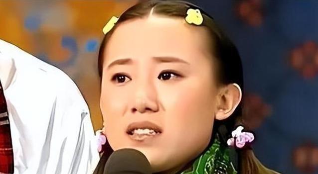 春晚爆红一夜成名，丫蛋为爱连结两婚，如今县城舞台谋生路