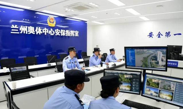 无人机巡空机器狗护道，兰州马拉松安保有多牛？